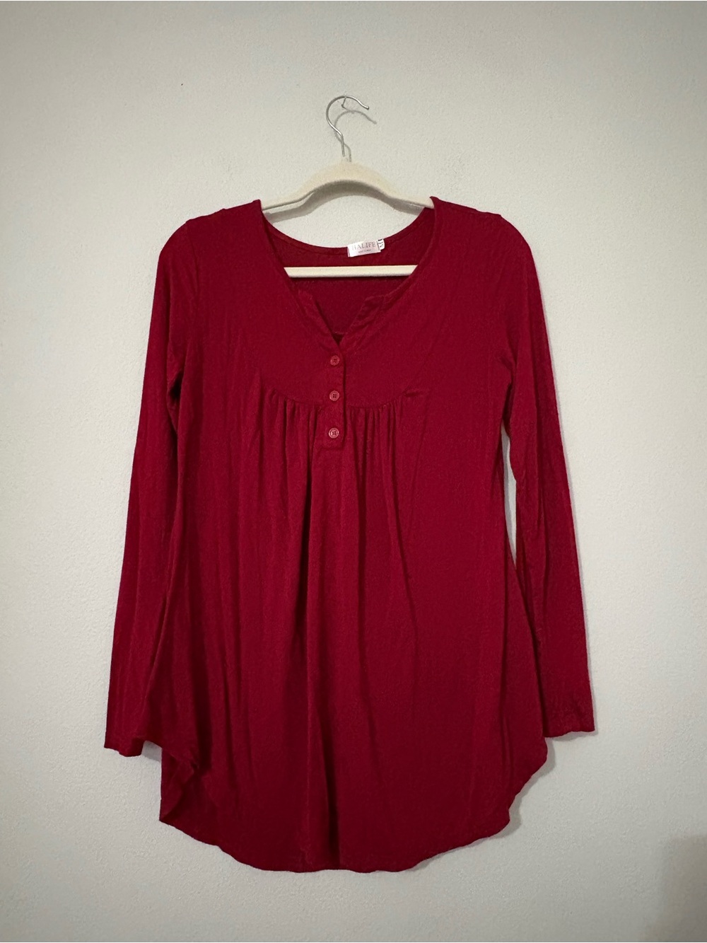 HALIFE Burgundy Red Pleated Henley Tunic Top Size M